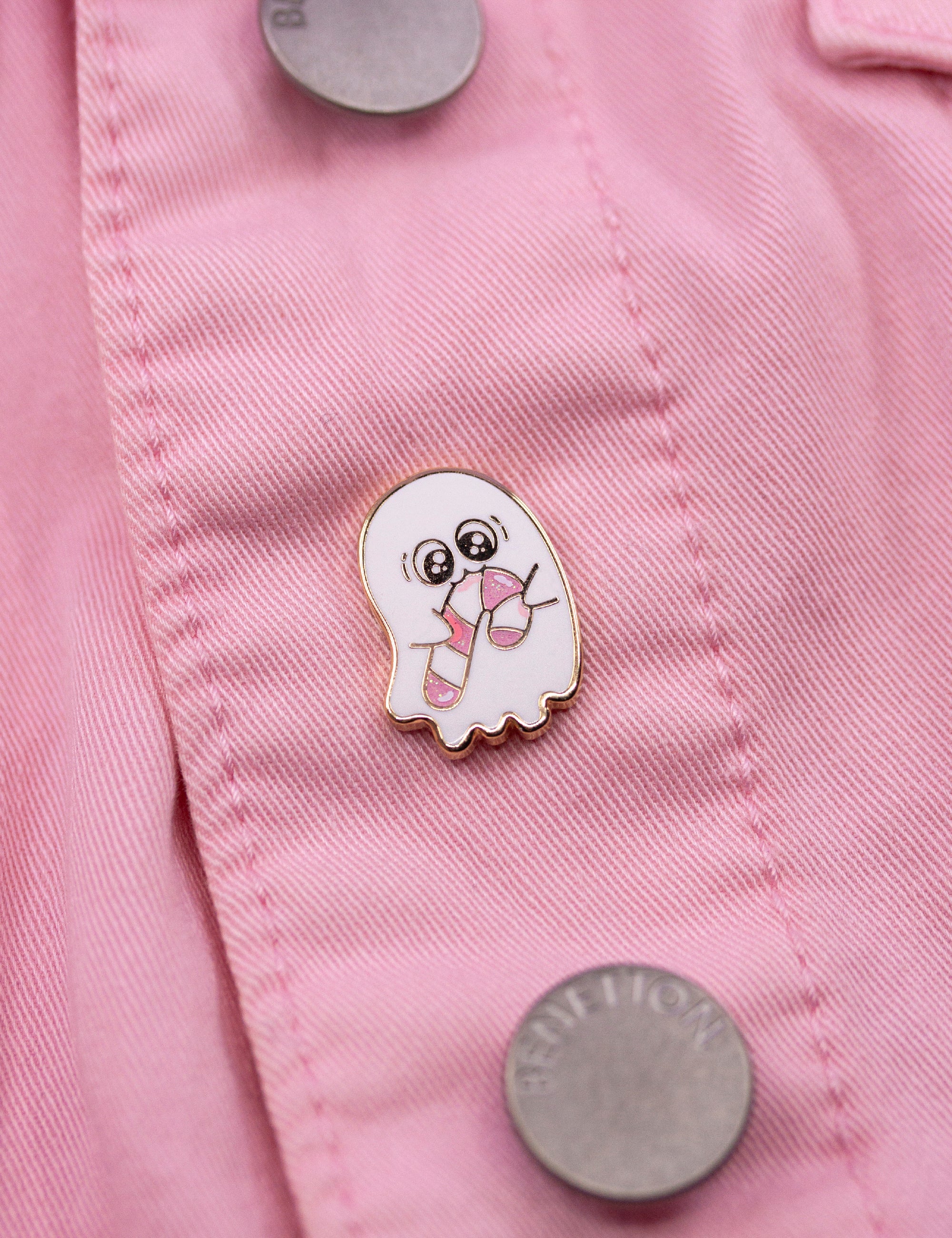 ✧ Ghost &amp; his Candy Cane pin ✧