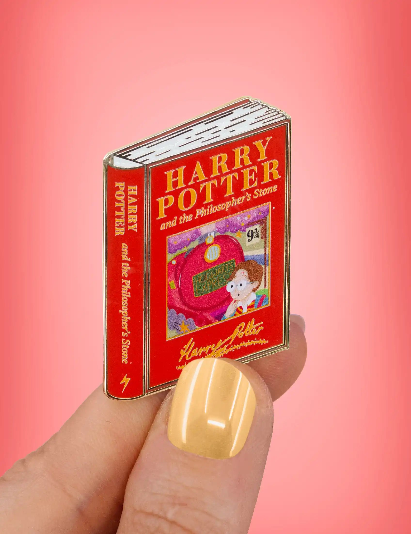 School of magic book Limited edition pin