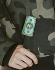 "Manifesting" La thune Hair claw