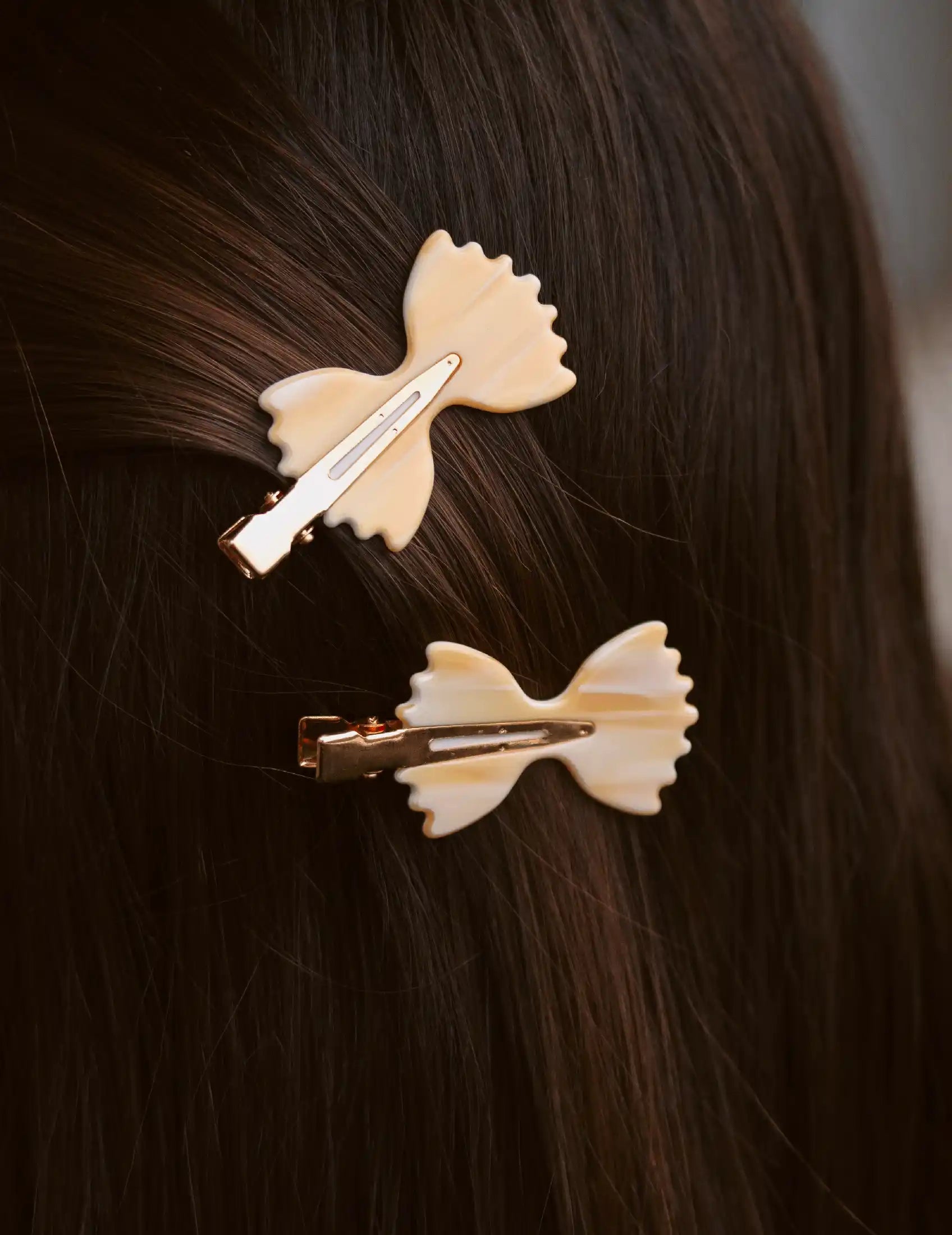 Farfalle bow tie pasta no crease hair clips